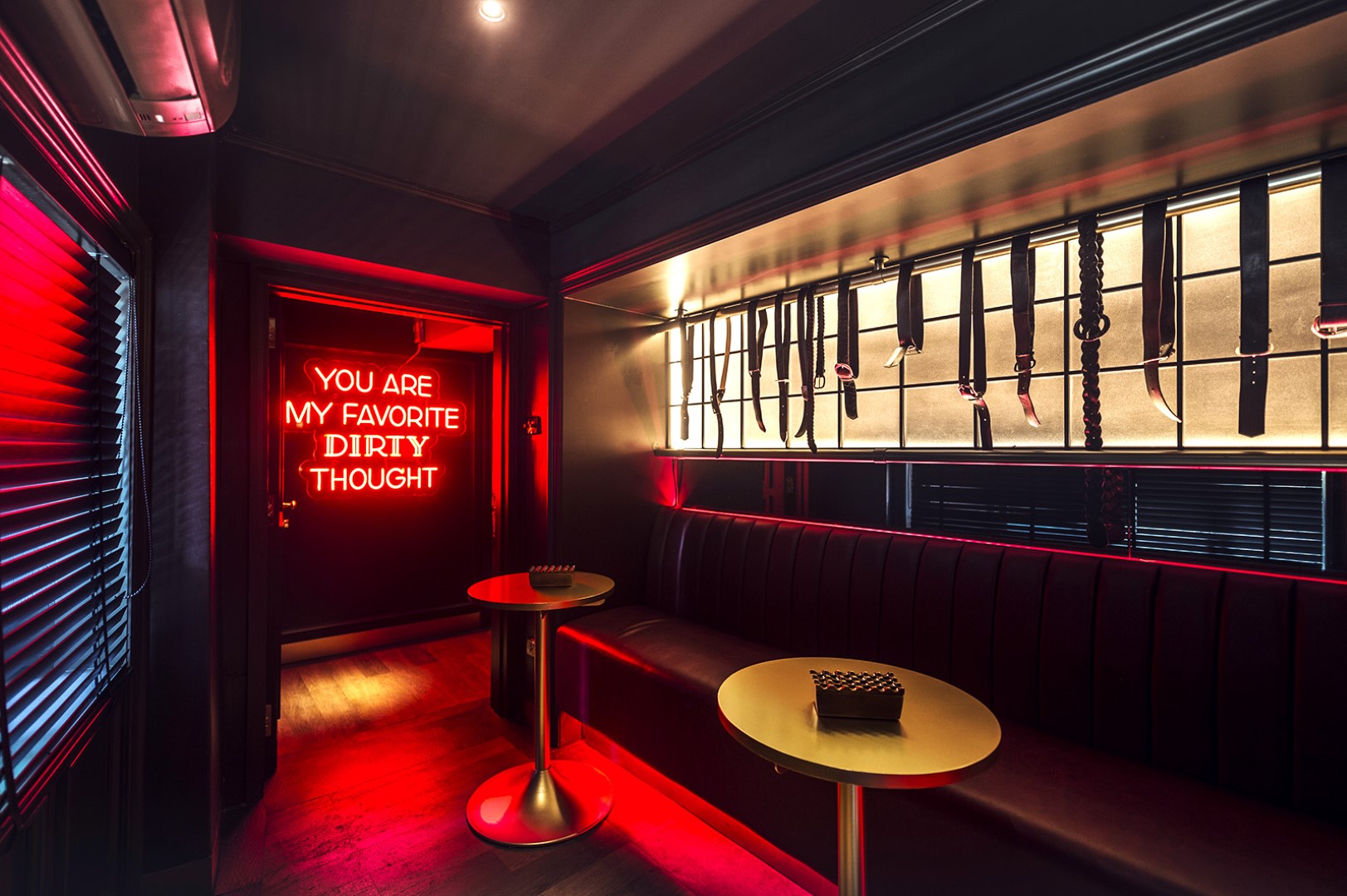 "PLAYROOM" พักผ่อนชิลล์ๆ ในบรรยากาศ SPEAKEASY บาร์หรูลับๆ สไตล์รัสเซีย